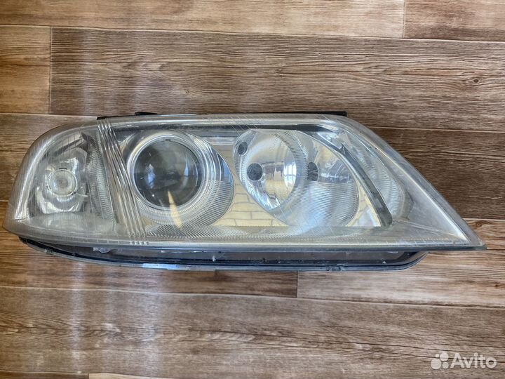 Фара правая passat б5+