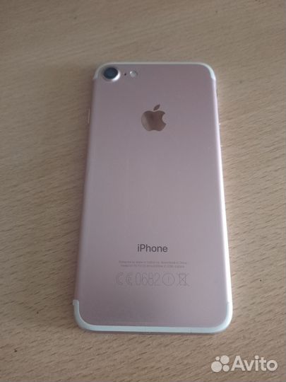 iPhone 7, 32 ГБ