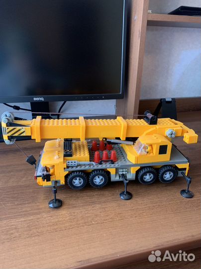 Кран lego аналог