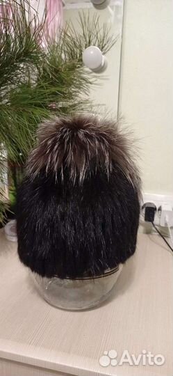 Продам Шапку женскую