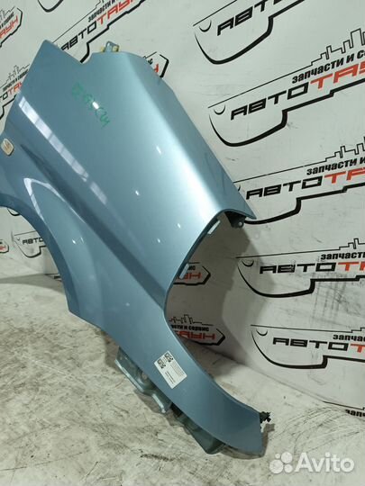 Крыло nissan serena PC24 PNC24 RC24 TC24 TNC24 VC24 VNC24 631004N050 переднее правое голубой, B10 RE