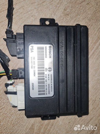 Блок управления парктрониками Peugeot 308