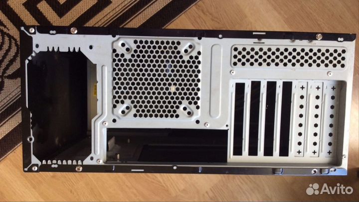 Корпус для компьютера