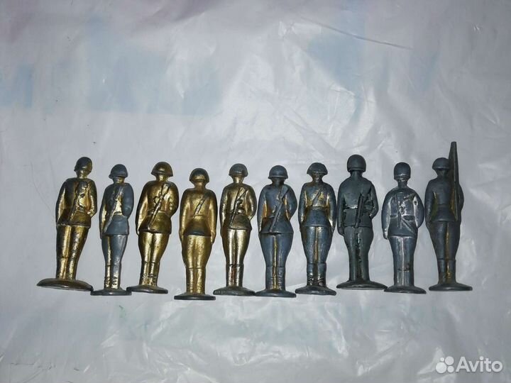 Оловянные солдатики СССР
