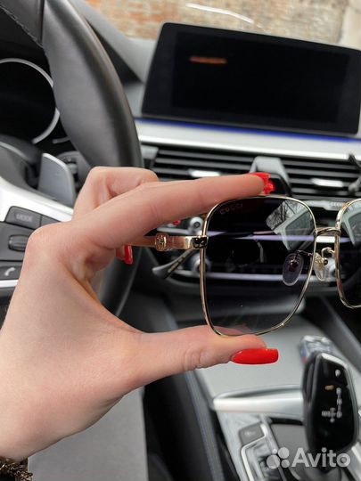 Солнцезащитные очки женские gucci