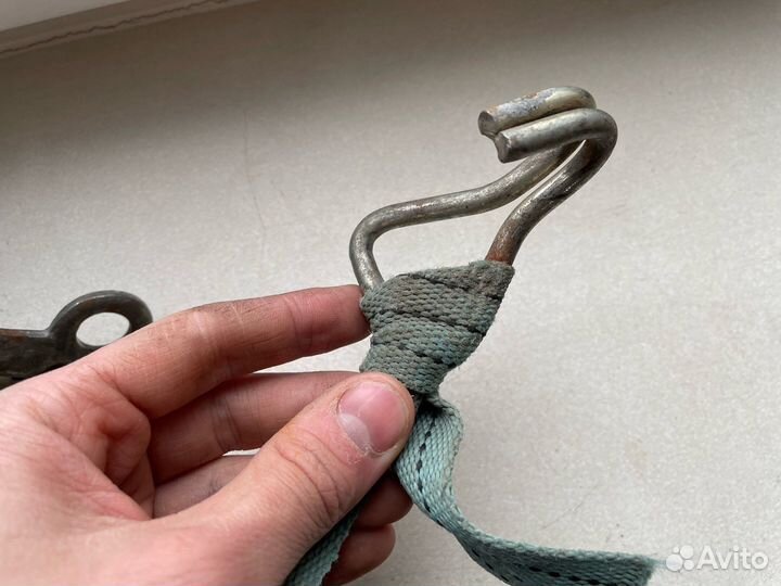 Трос страховочный