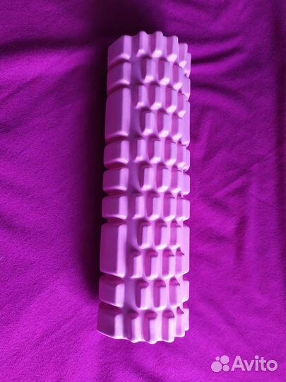 Массажный валик новый