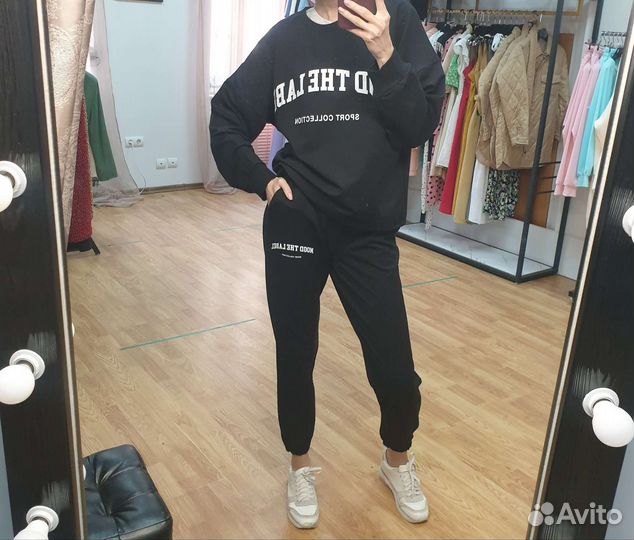 Костюм спортивный женский