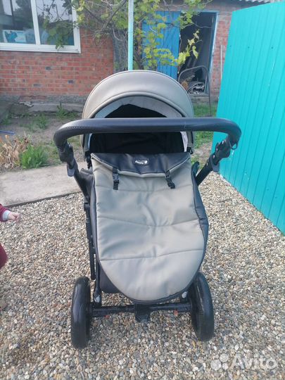 Продам коляску Peppy3 в 1 Ecoкожа оливковая/черная