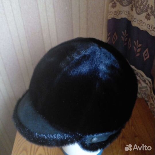 Шапка зимняя меховая женская