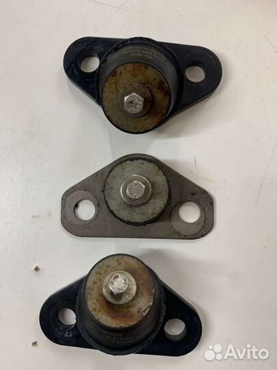 Подушки двс BRP