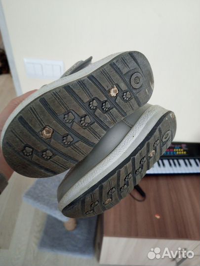 Детские ботинки