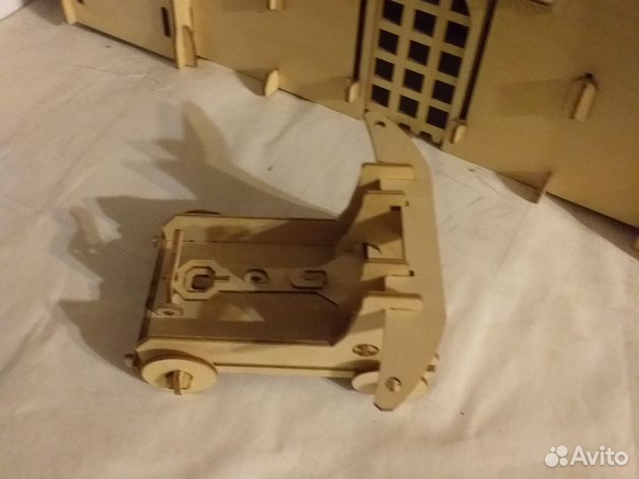 Катапульта из деревянного lego