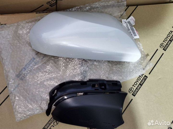 Крышка зеркала Toyota Camry 70