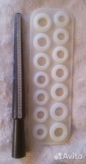 Форма для изготовления колец из эбокситовой смолы