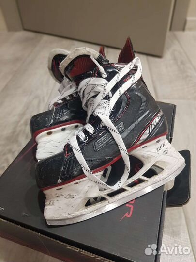 Хоккейные коньки bauer x 2.7