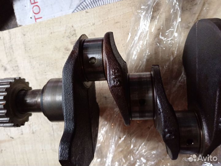 Коленвал Renault Symbol 1.4 K7J