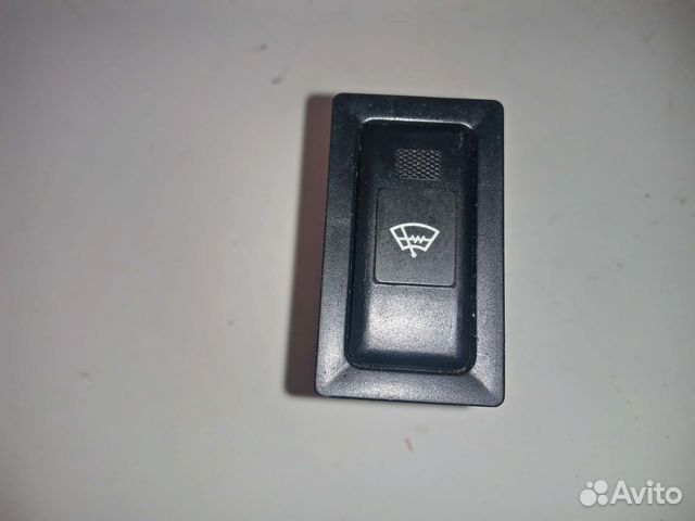Кнопка обогрева лобового стекла Тойота Авенсис 2