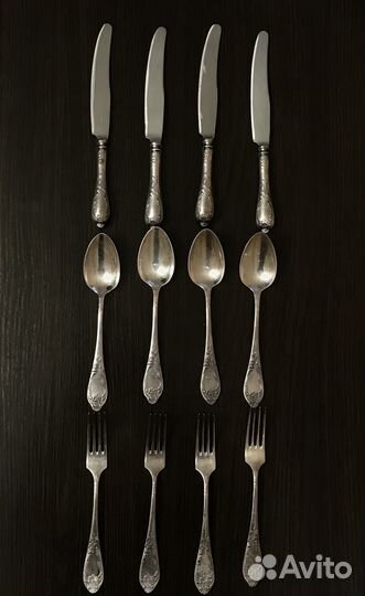 Набор столовых приборов