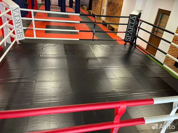 Боксерский ринг