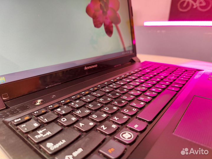 Быстрый ноутбук Lenovo с гарантией