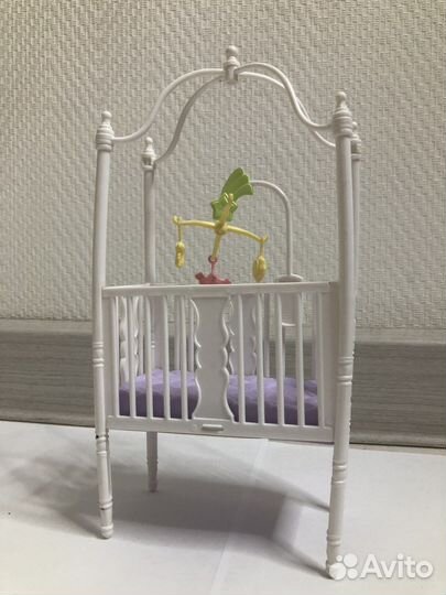 Кровать для барби