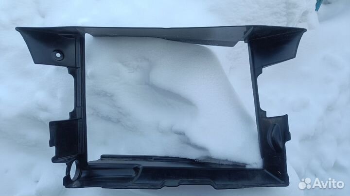 Щиток радиатора под кондиционер vesta