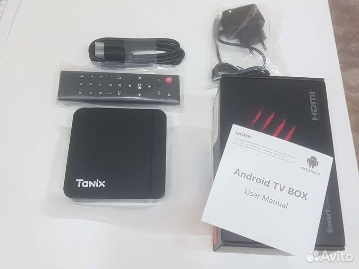 Андроид тв приставка android TV box / медиаплеер