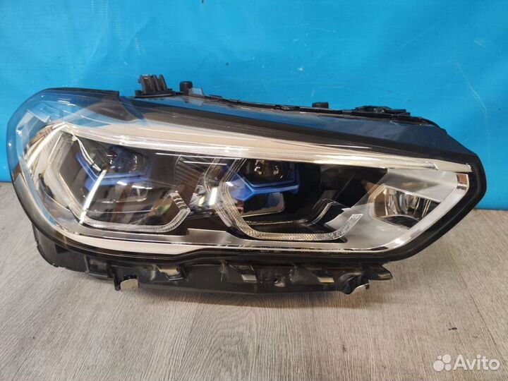 Фара правая BMW X5 G05 2018-2023