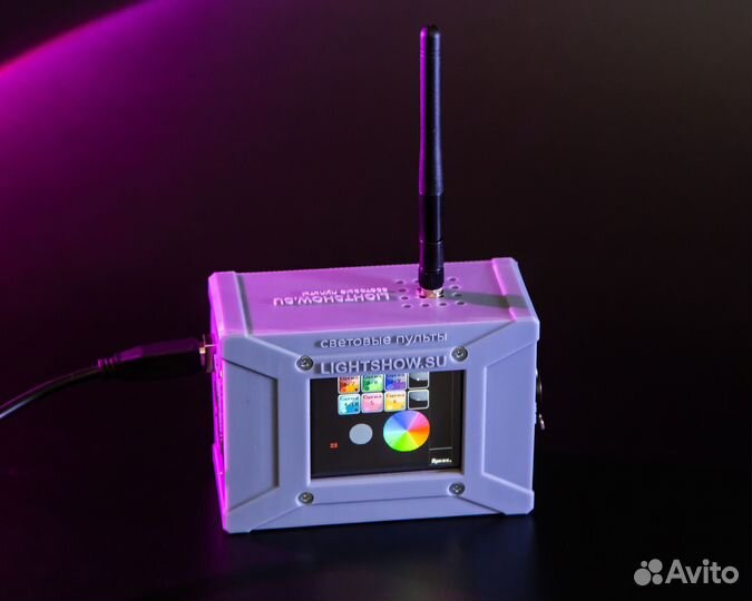 Световой пульт управления световыми приборами DMX