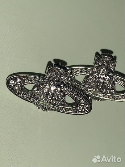 Сережки сатурн