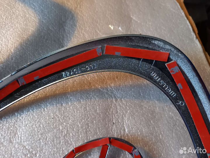 Накладки задних фонарей toyota camry 01-06 хром