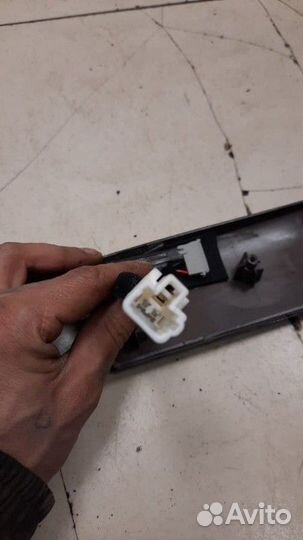 Накладка двери задней левой Kia Sorento