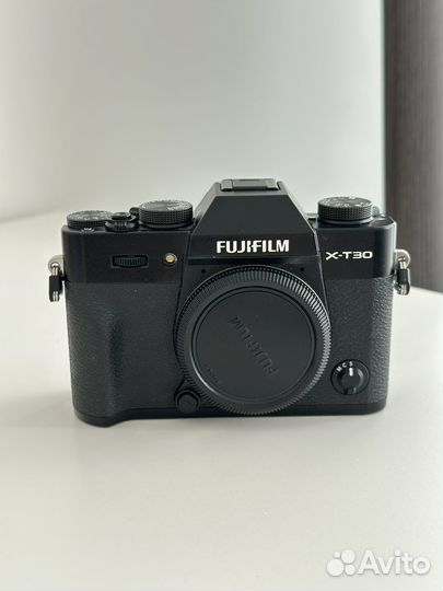 Камера Fujifilm X-T30 II Body черный