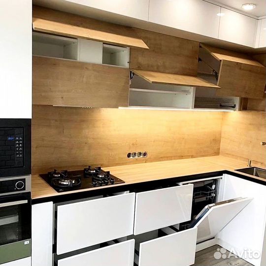 Кухонный гарнитур 