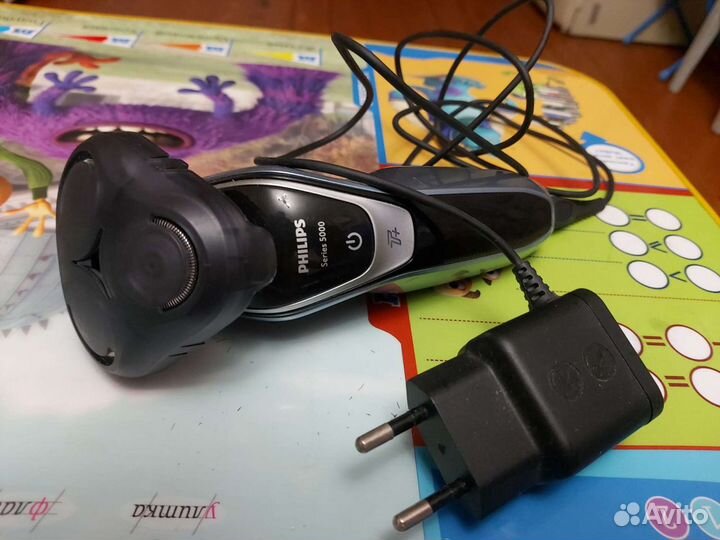 Электробритва Philips series 5000