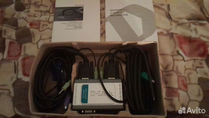 KVM переключатель D-Link KVM-121