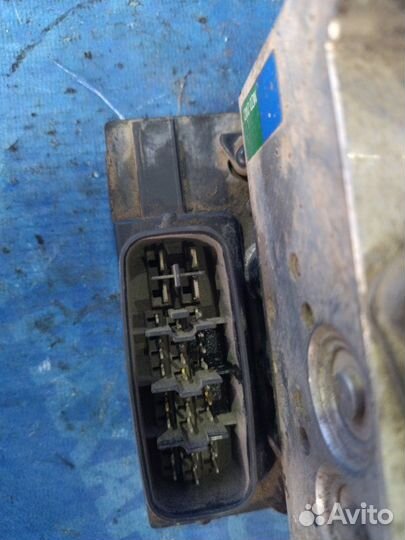 Блок abs Mazda 6 Gg седан LF 2005