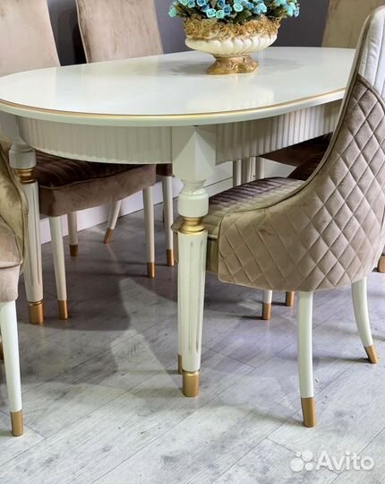 Стол и стулья на кухню на заказ