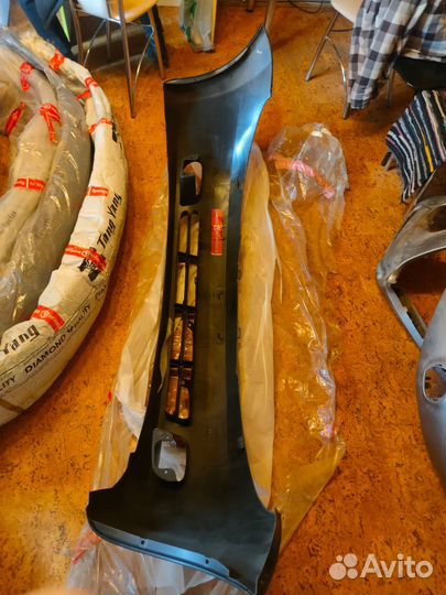 Бампер Chevrolet Lacetti 2006- CV04140BA