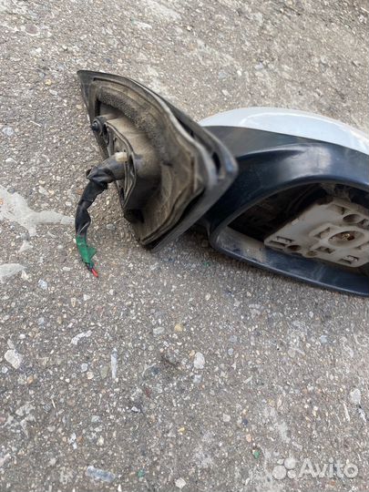 Корпус зеркала правый Toyota corona premio