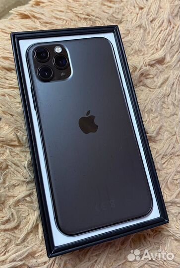 iPhone 11 Pro, 64 ГБ