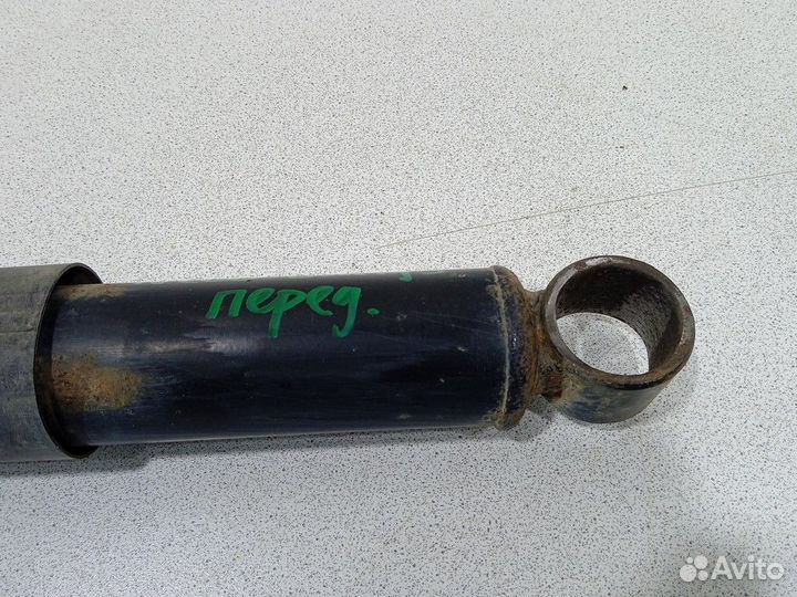 Амортизатор передний