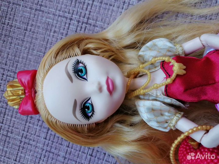 Кукла Ever After High Эппл Вайт