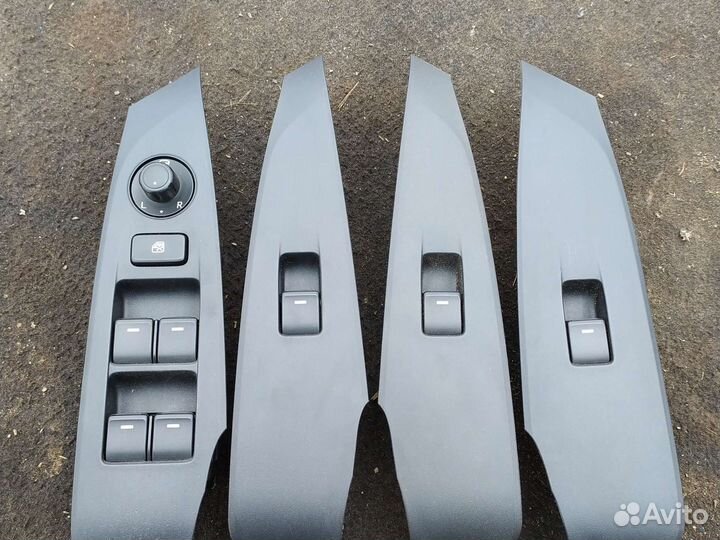 Блок стеклоподъёмников Мазда 6