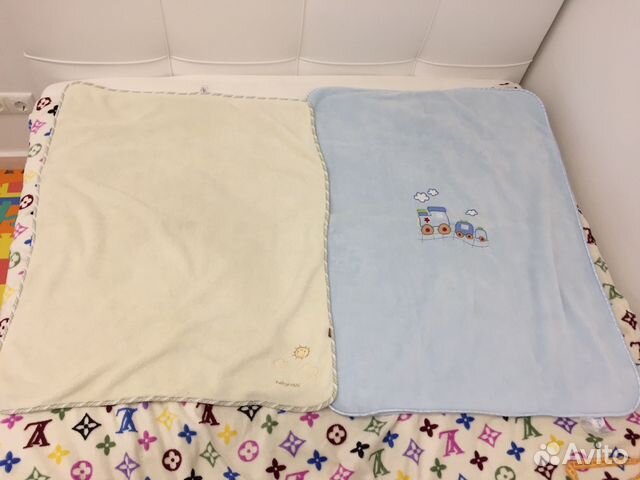 Плед б/у в отл сост, цена за два