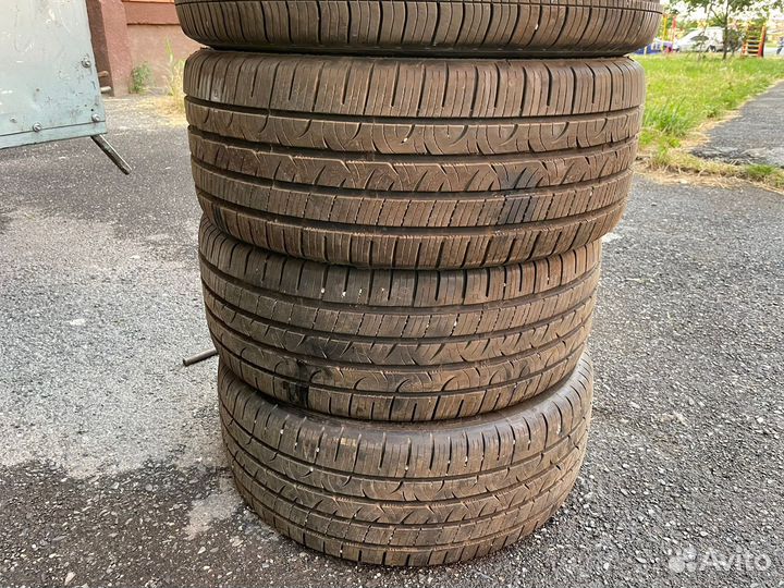 Cooper Adventurer Tour 235/45 R18 94