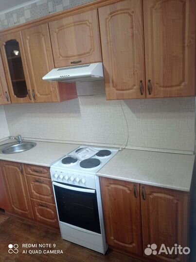 Кухонный гарнитур с техникой бу