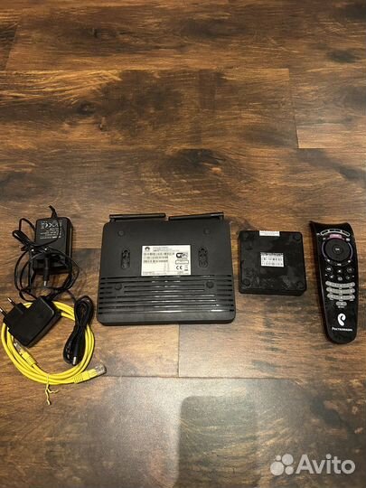 TV приставка, роутер