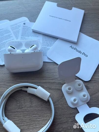 AirPods Pro + Чехол